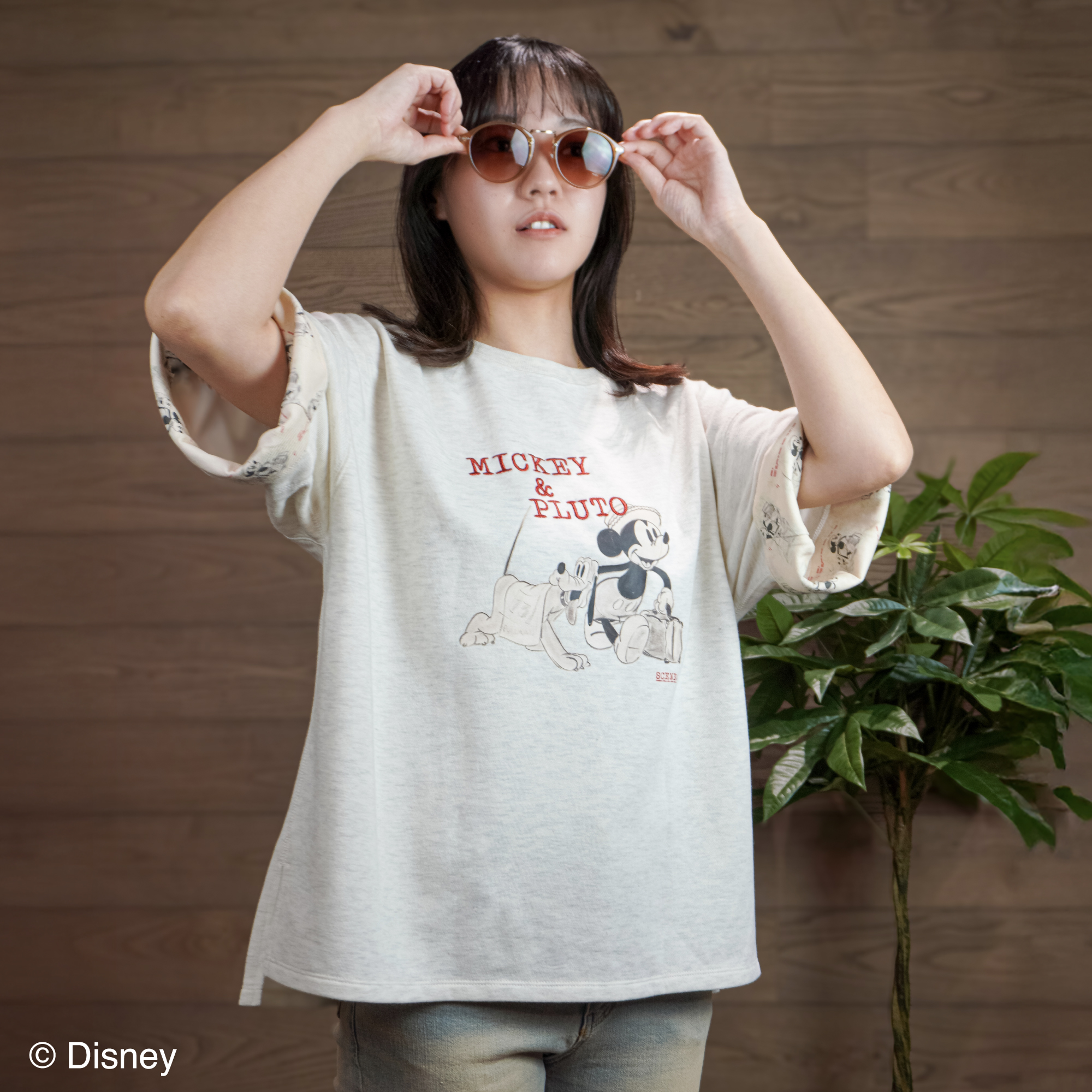 【Disney THE MARKET限定】<br>niko and ...　ミッキー　Tシャツ　オートミール