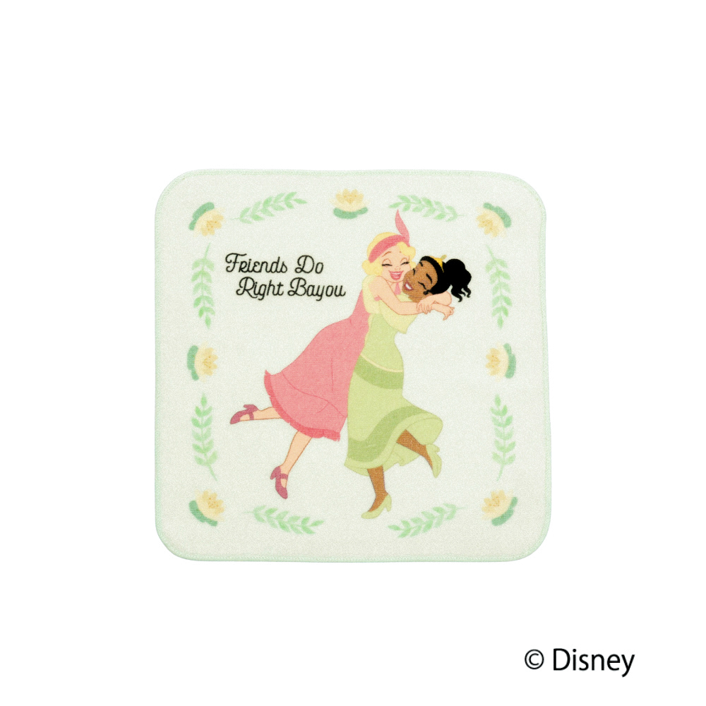 【Disney THE MARKET限定】タオルハンカチ［ベイマックス］［ノートルダムの鐘］［プリンセスと魔法のキス］